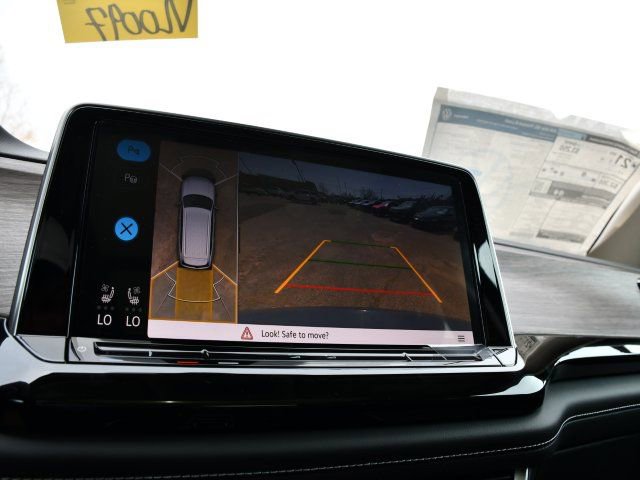 New 2026 Volkswagen Atlas SEL Premium R-Line image 15