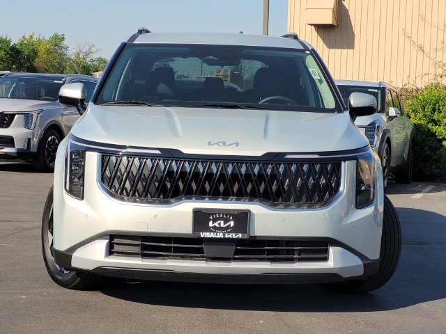 New 2026 Kia Carnival EX FWD image 2