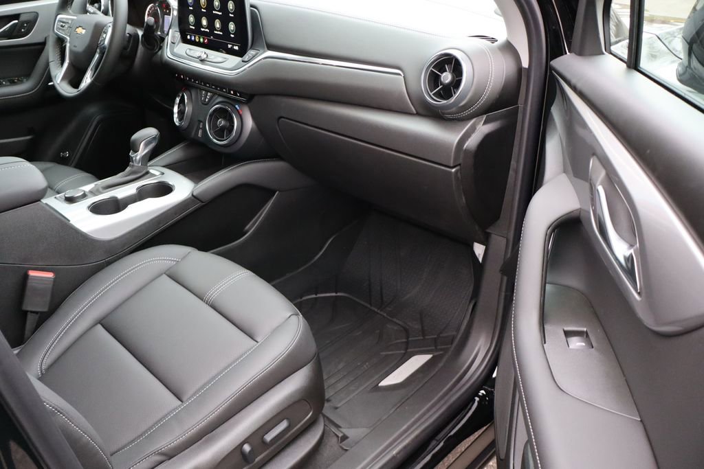 New 2026 Chevrolet Blazer LT w/ LPO, Floor Liner Package image 45