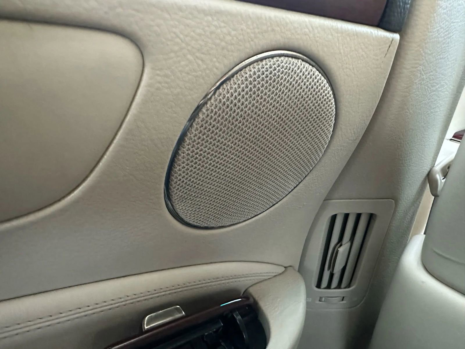 Used 2012 Lexus LS 460 AWD image 50