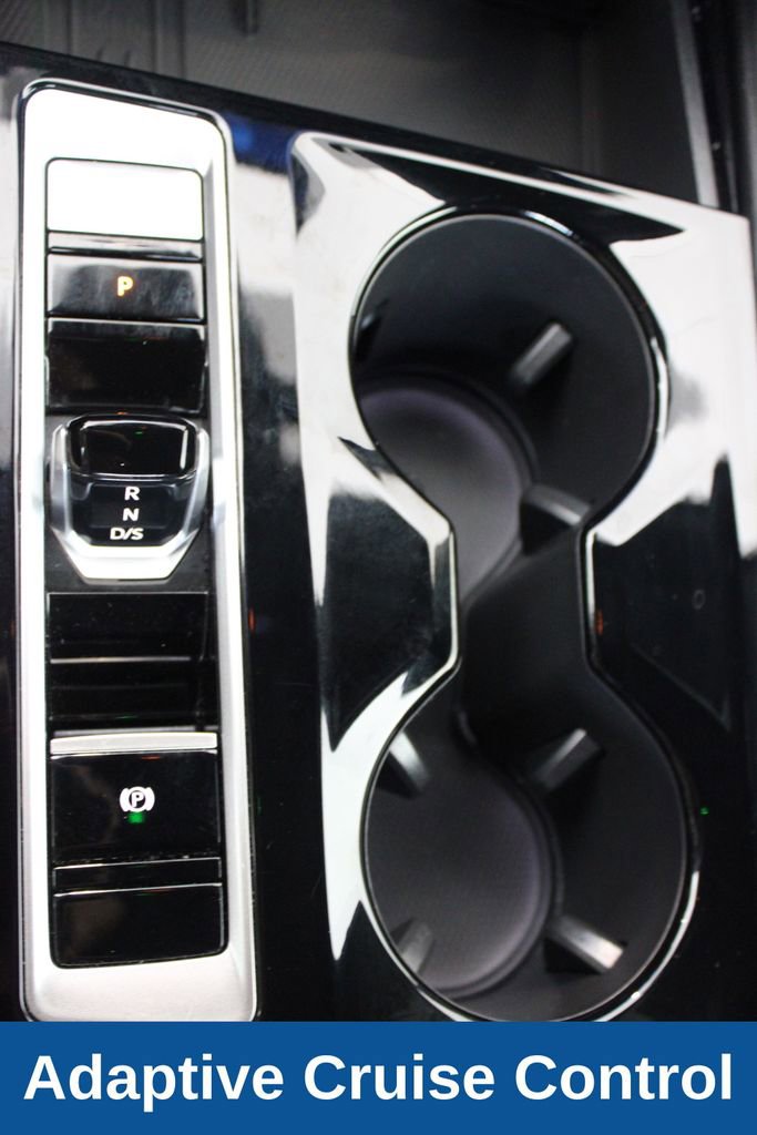 Used 2025 Volkswagen Atlas Cross Sport SE image 17