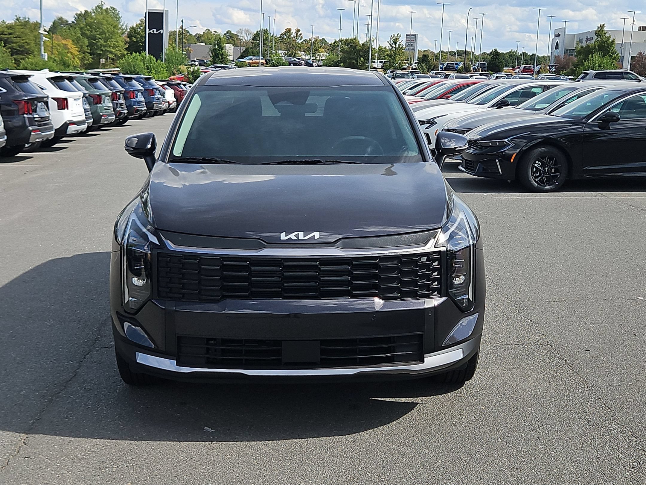 New 2026 Kia Sportage LX FWD image 2