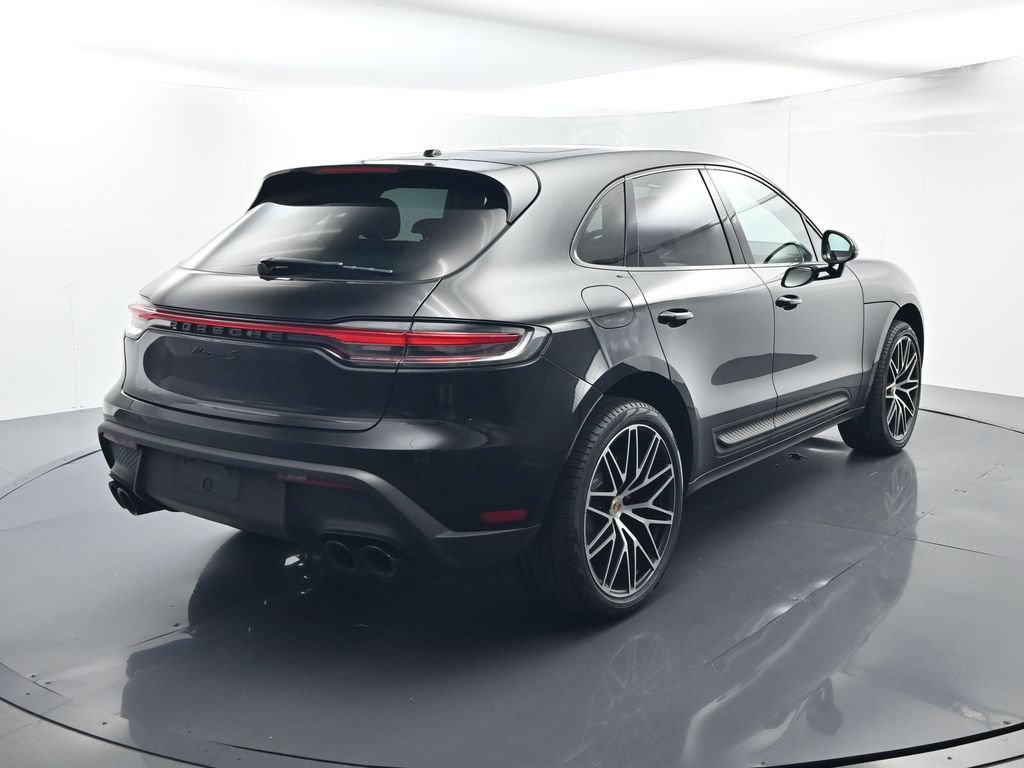 Certified 2023 Porsche Macan S AWD/4WD image 14