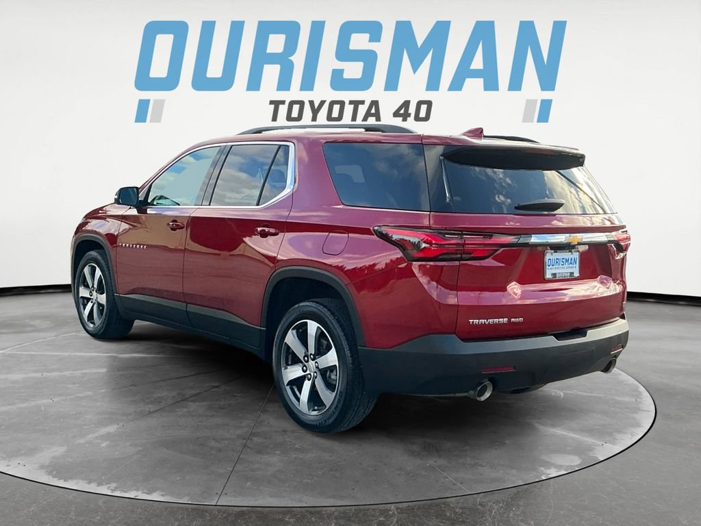 Used 2023 Chevrolet Traverse LT w/ LT Premium Package image 5