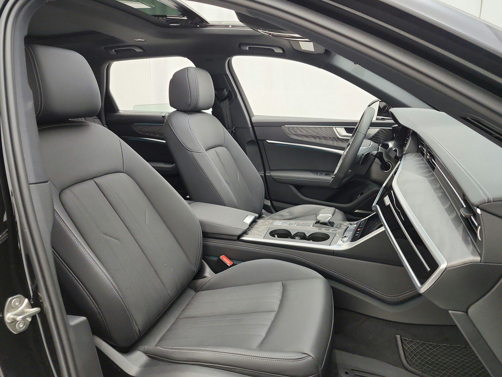 Used 2025 Audi A6 Premium Plus w/ Driver Assistance Package AWD/4WD image 20