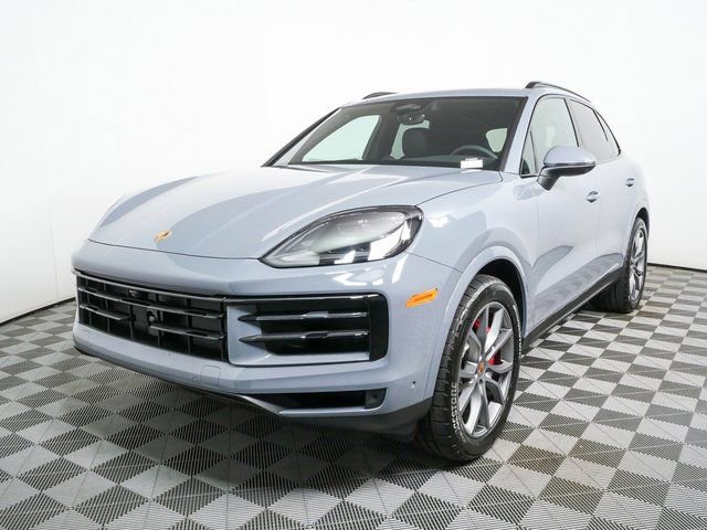 New 2026 Porsche Cayenne S image 1