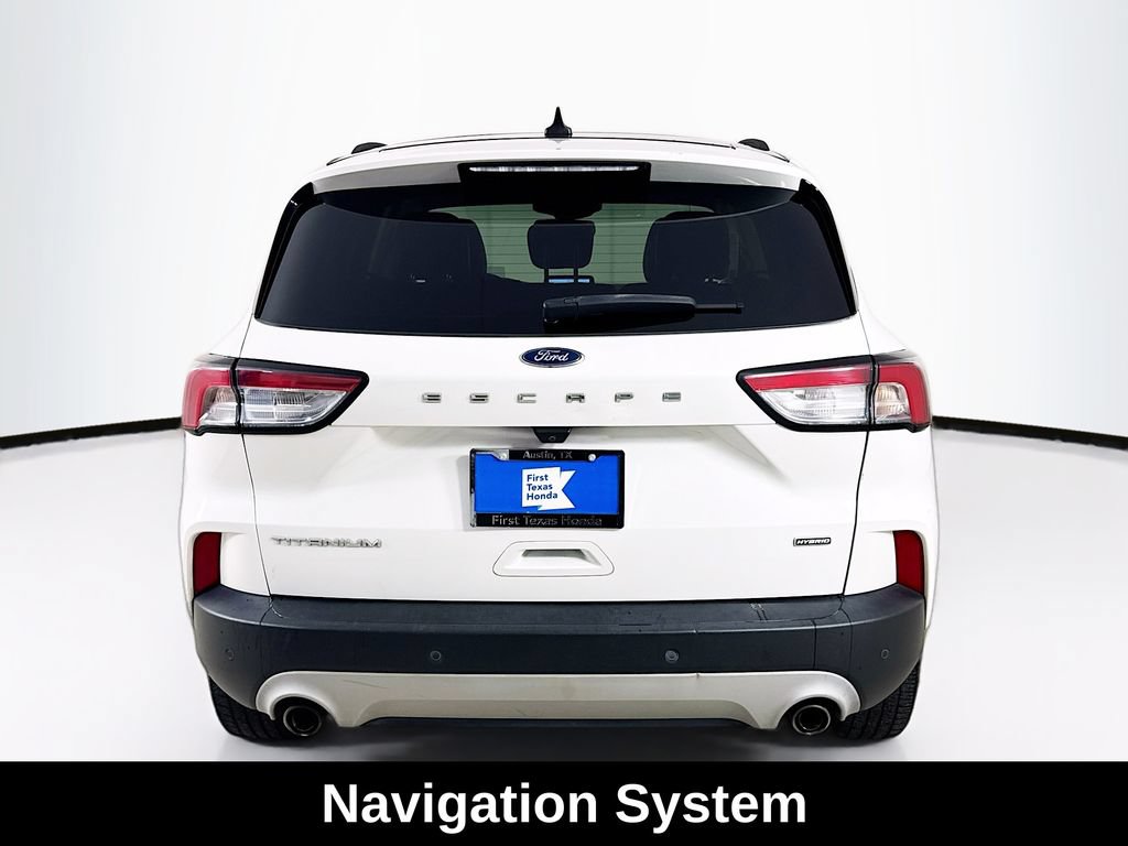 Used 2020 Ford Escape Titanium w/ Titanium Premium Package 2.0 FWD image 6
