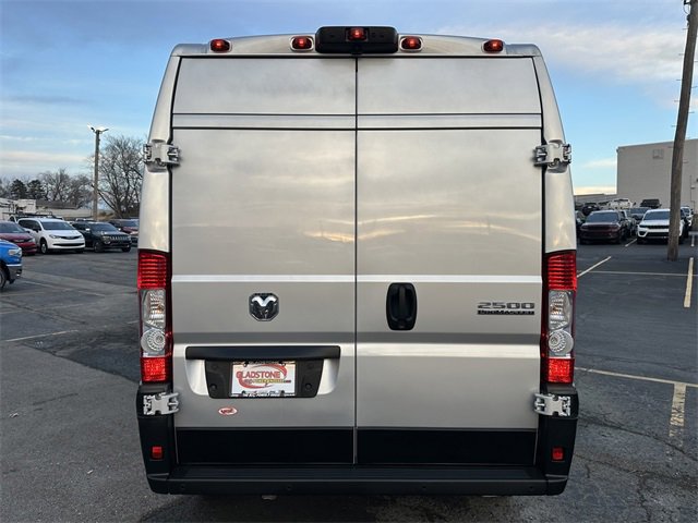 Used 2025 RAM ProMaster 2500 w/ Premium Convenience Group image 7