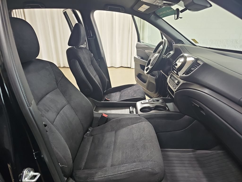 Used 2022 Honda Pilot Sport image 13