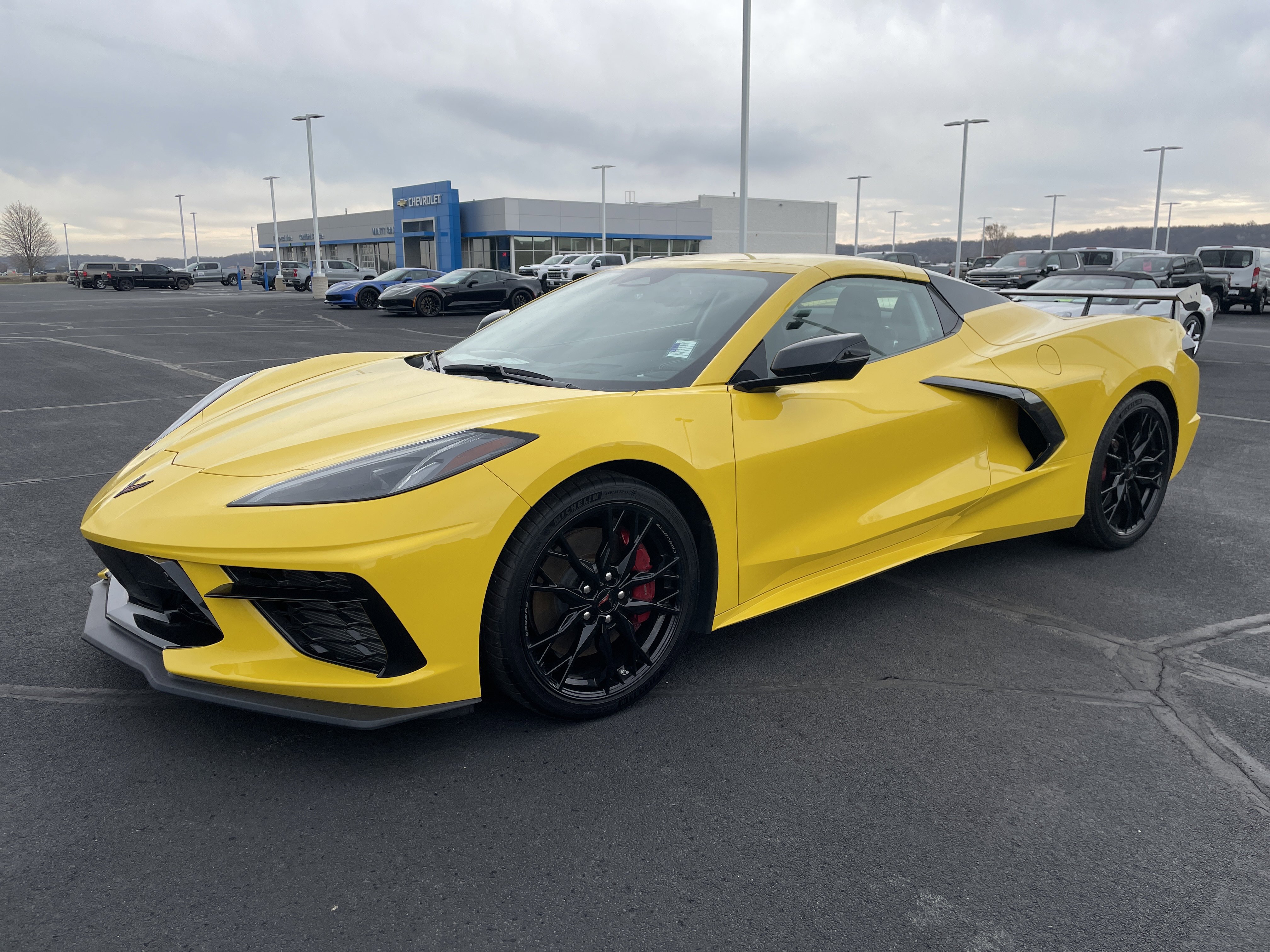 Used 2025 Chevrolet Corvette Stingray Premium Conv w/ Z51 Performance Package RWD image 1