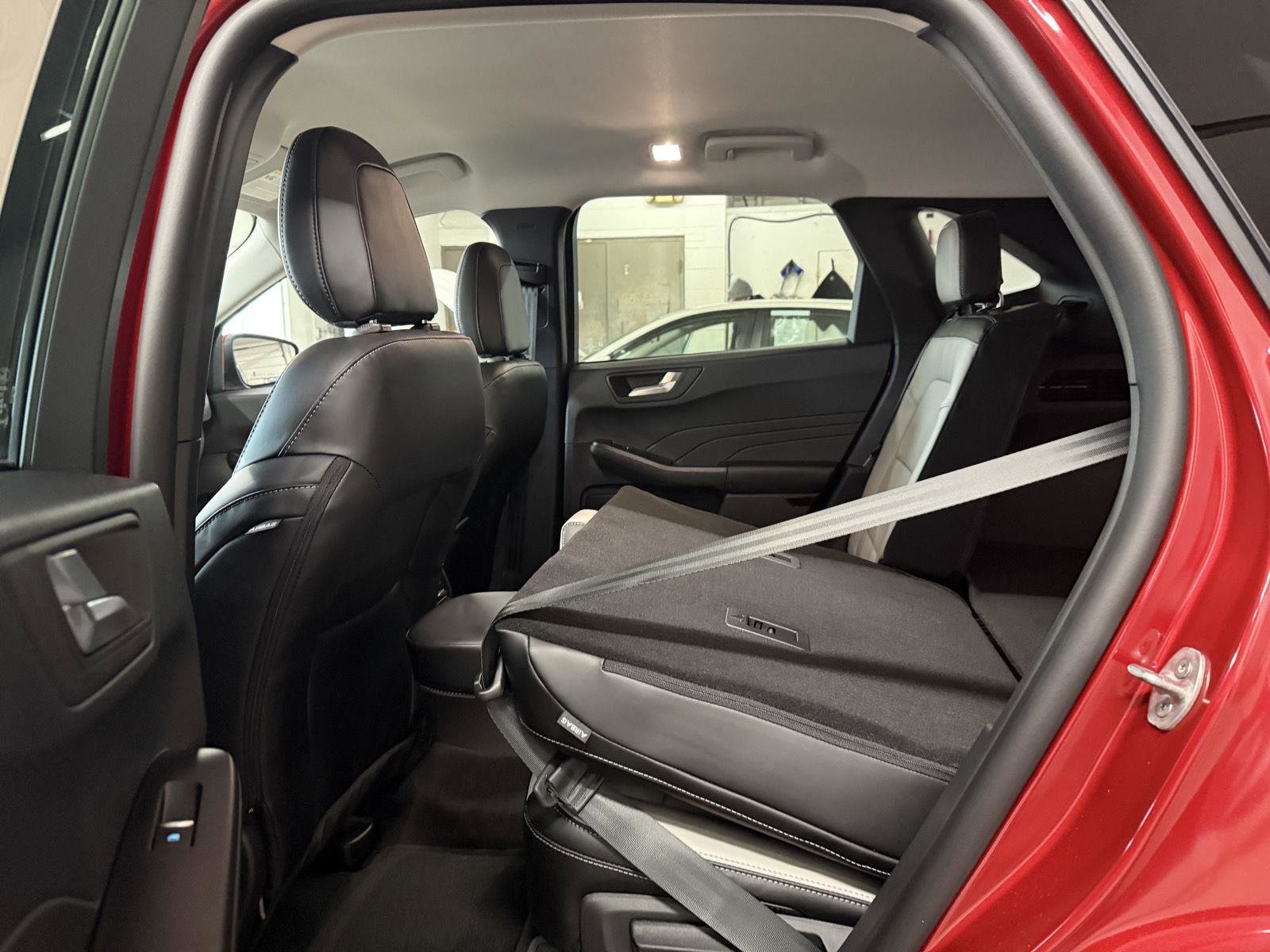 New 2026 Ford Escape Platinum w/ Class II Trailer Tow Package image 22