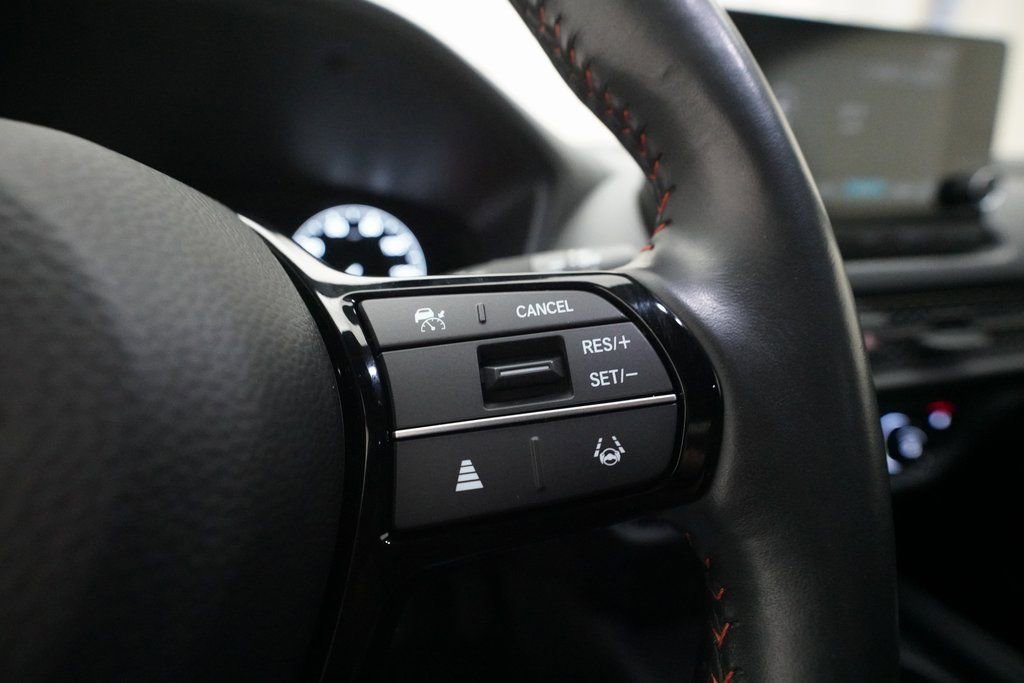Certified 2023 Honda HR-V Sport image 18