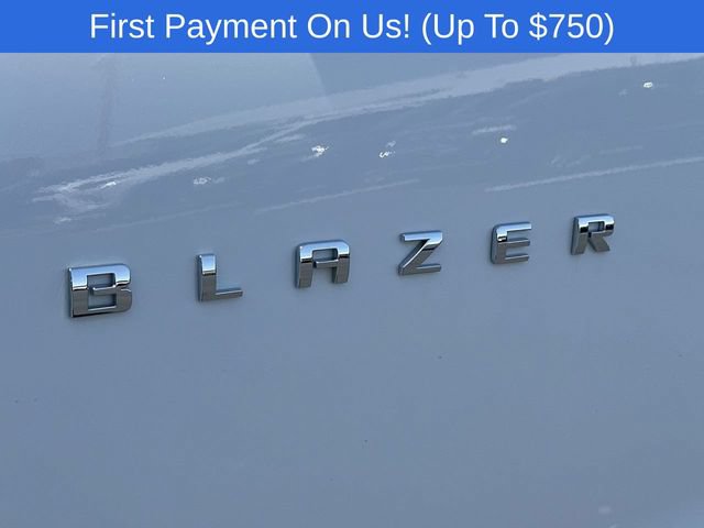 Used 2024 Chevrolet Blazer LT FWD image 30