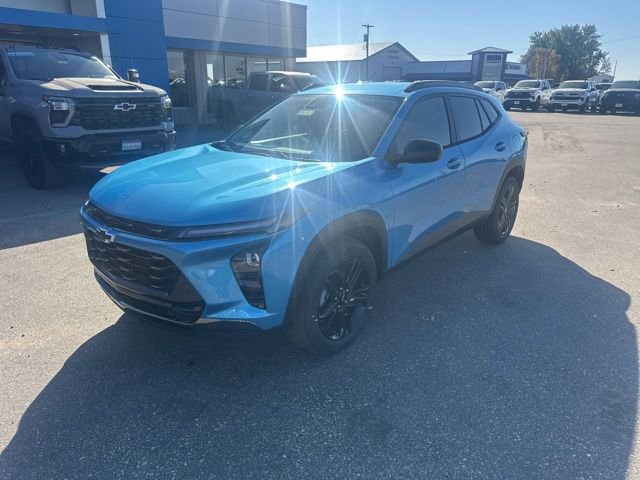 New 2026 Chevrolet Trax ACTIV w/ Driver Confidence Package FWD image 2