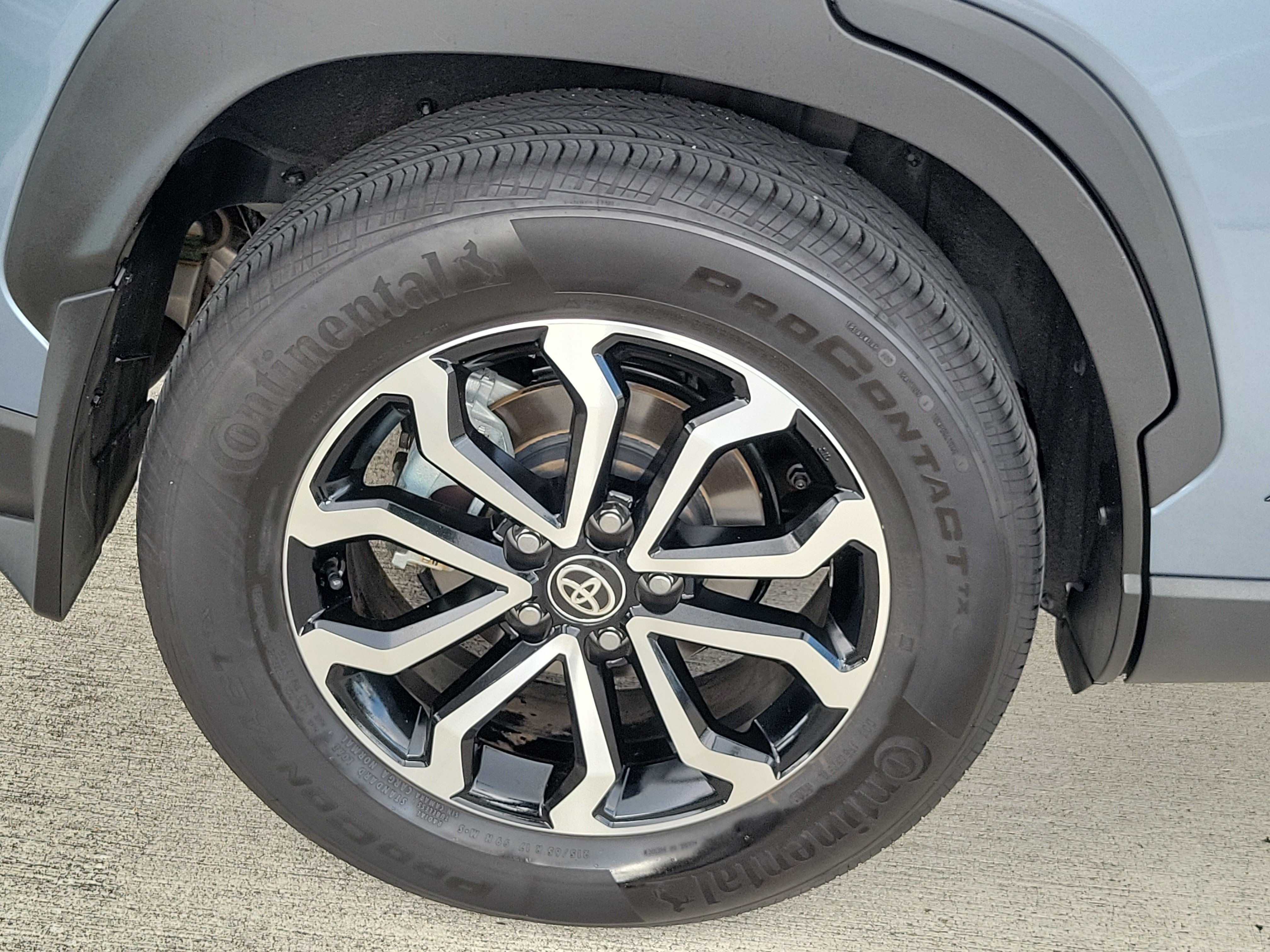 Certified 2024 Toyota Corolla Cross AWD Hybrid image 8