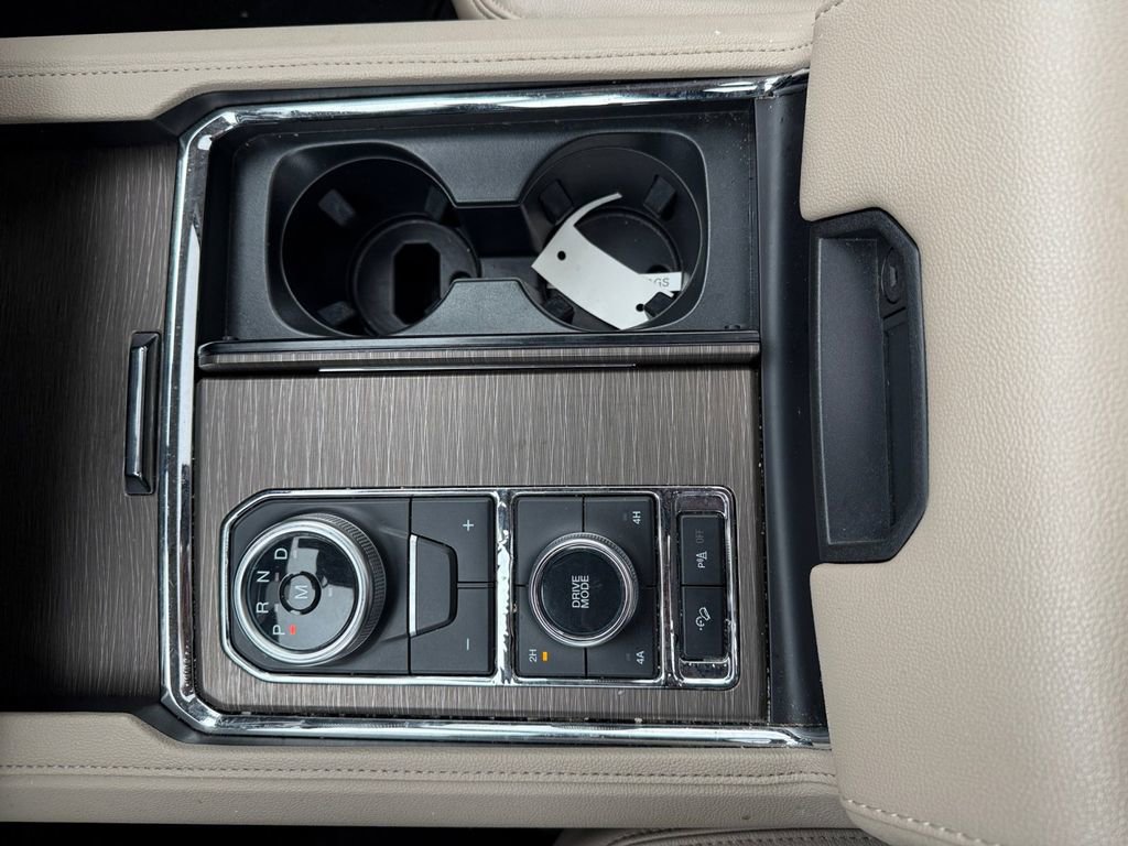 Used 2024 Ford Expedition Max Limited image 21
