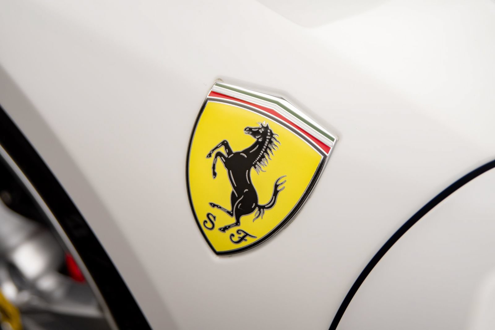 Used 2025 Ferrari 296 GTS RWD image 50