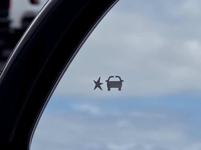 New 2027 Chevrolet Bolt RS w/ LPO, All-Weather Package FWD image 9