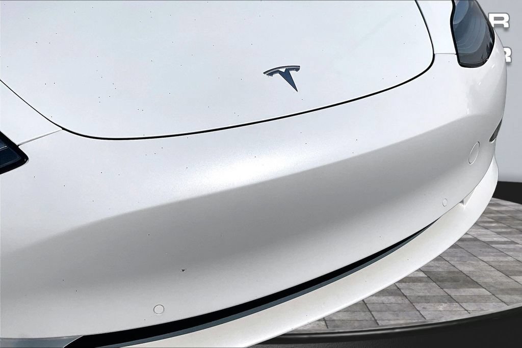 Used 2018 Tesla Model 3 Long Range RWD image 27