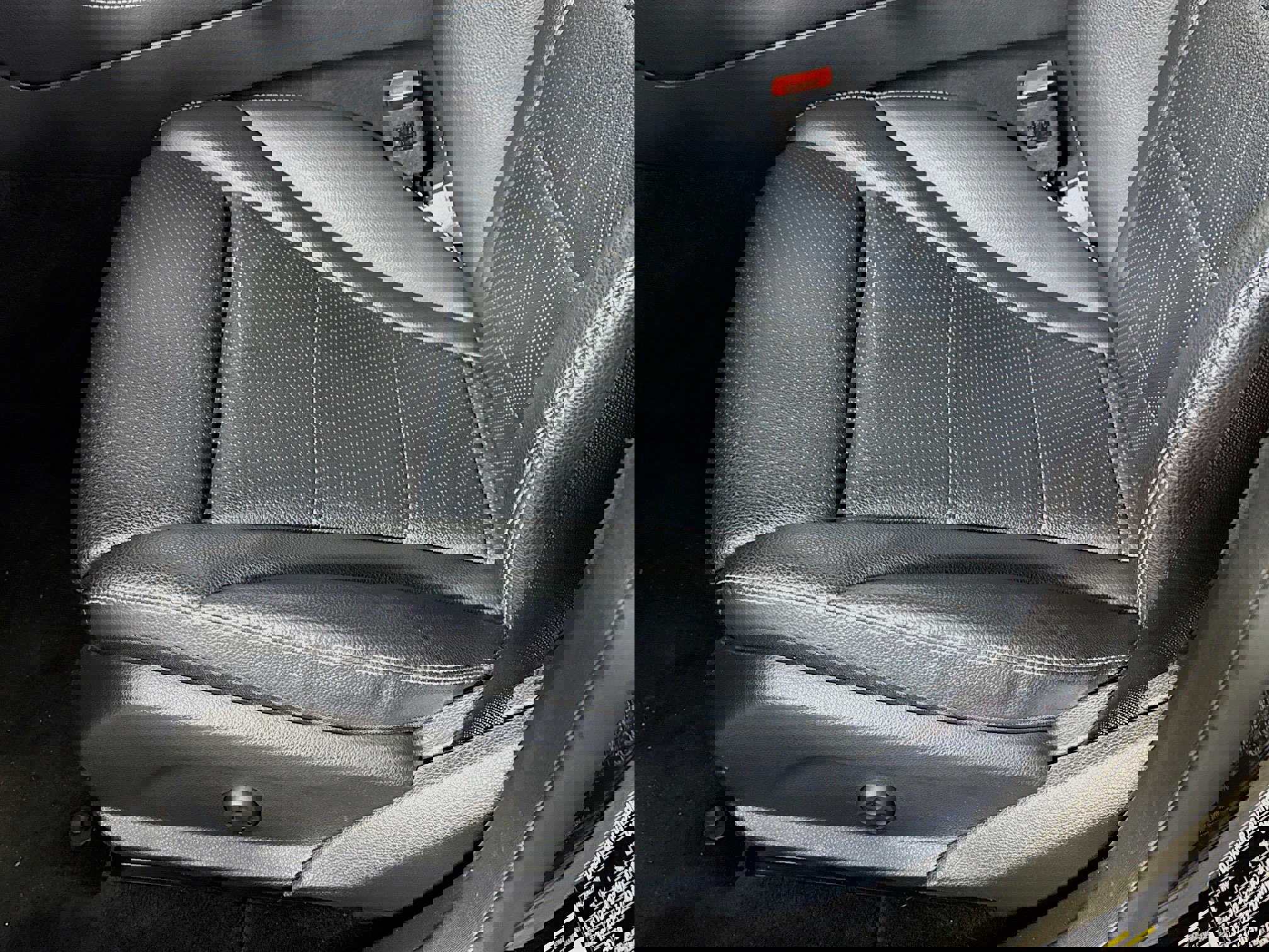 Used 2020 Mercedes-Benz GLC 300 4MATIC image 23