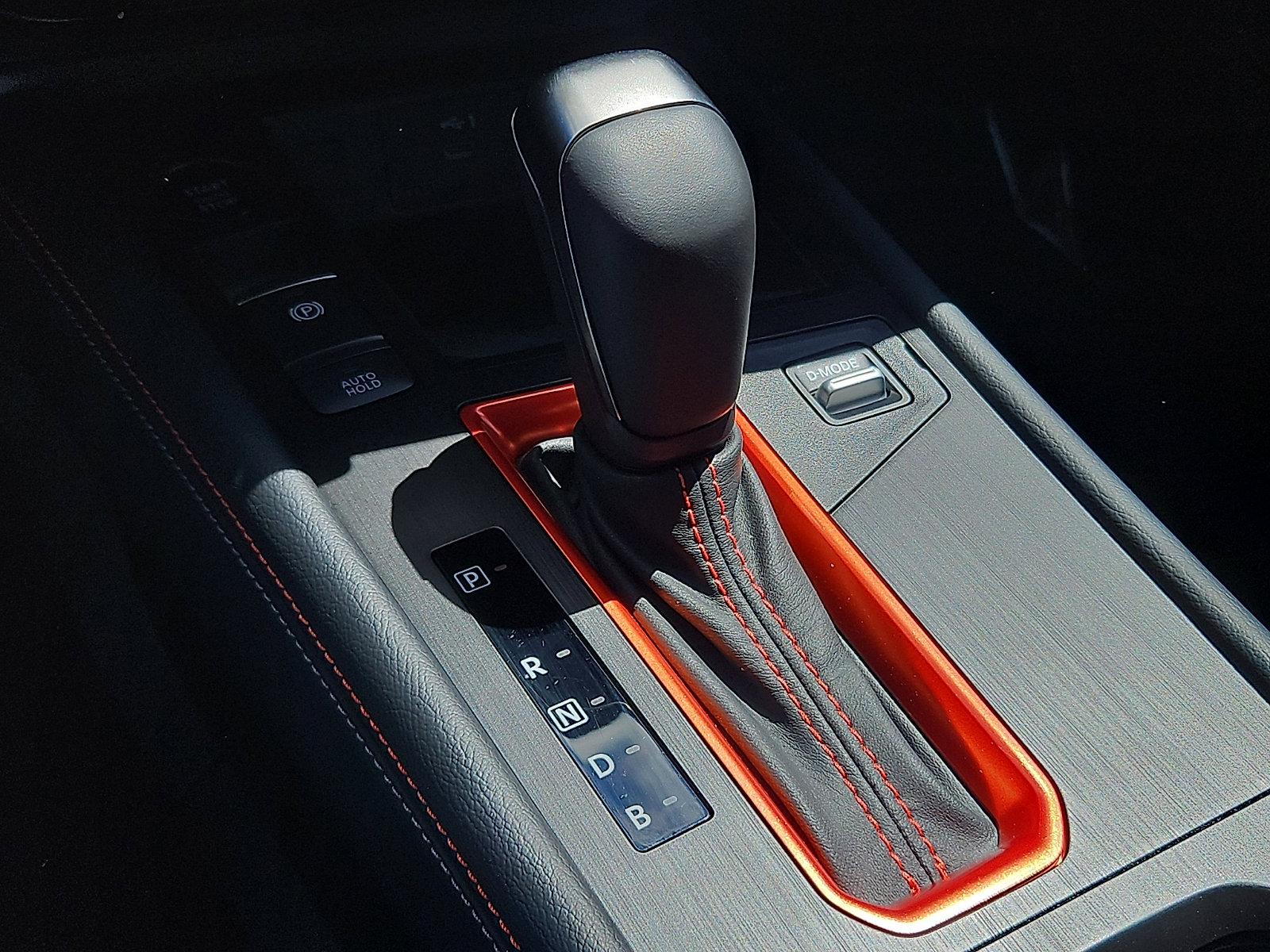 Certified 2025 Nissan Kicks SR image 14