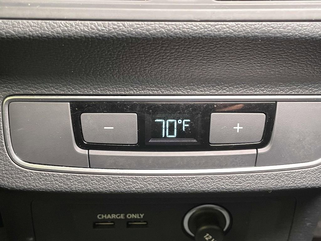 Used 2023 Audi Q5 2.0T Premium w/ Convenience Package image 25