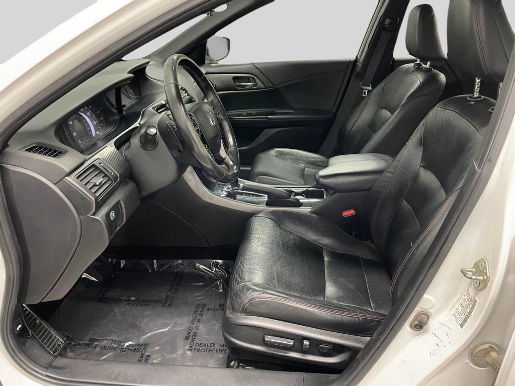 Used 2017 Honda Accord Sport Special Edition image 14
