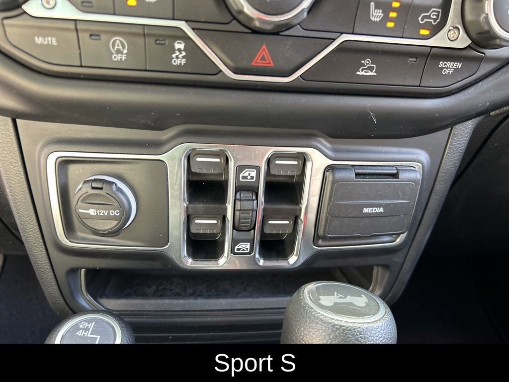 Certified 2022 Jeep Wrangler Unlimited Sport image 26