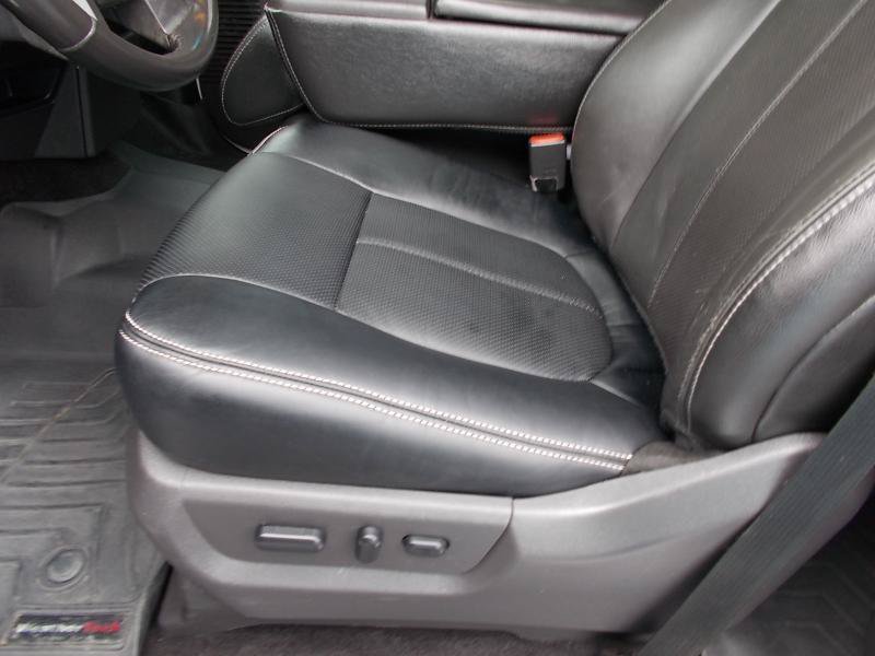 Used 2014 Ford F350 Lariat w/ Lariat Ultimate Package AWD/4WD image 29