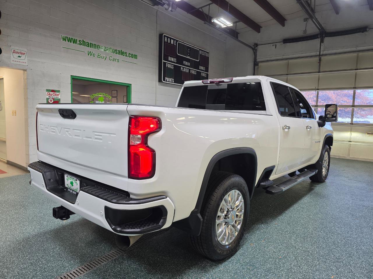 Used 2021 Chevrolet Silverado 3500 High Country w/ Z71 Off-Road Package image 6