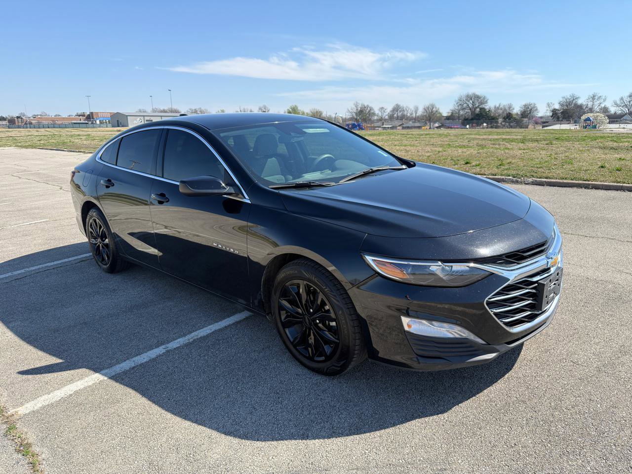 Used 2020 Chevrolet Malibu LT image 2