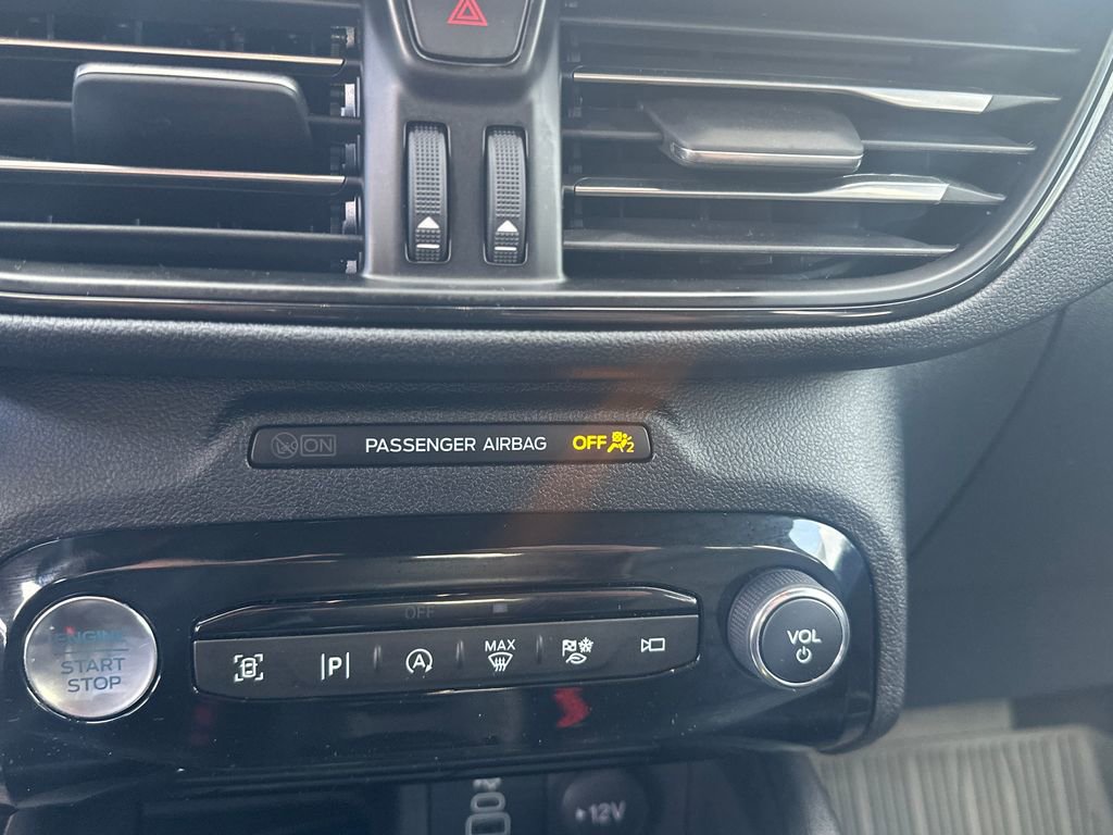 Used 2024 Ford Escape ST-Line Elite w/ Premium Technology Package AWD/4WD image 18