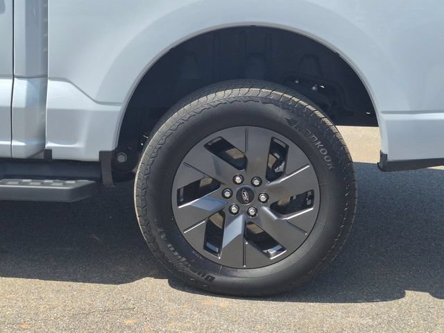 Certified 2025 Ford F150 Lightning Flash AWD/4WD image 9