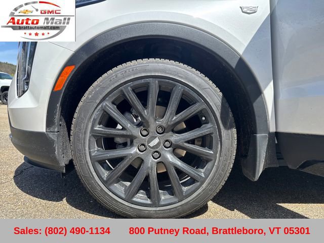 Used 2023 Cadillac XT4 Sport AWD/4WD image 28