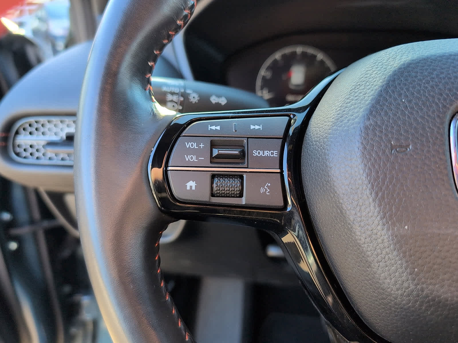 Certified 2024 Honda HR-V Sport image 21