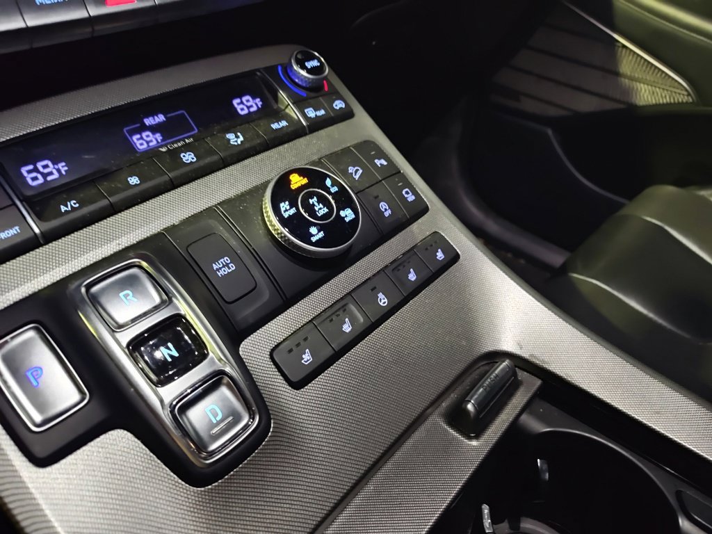 Used 2021 Hyundai Palisade Limited AWD/4WD image 11