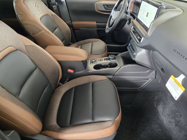 New 2025 Ford Bronco Sport Outer Banks w/ Outer Banks Tech Package+ image 11