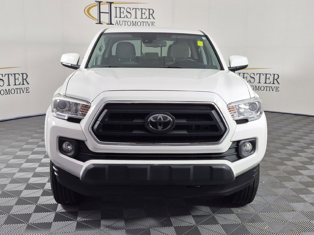 Used 2021 Toyota Tacoma SR5 RWD image 9