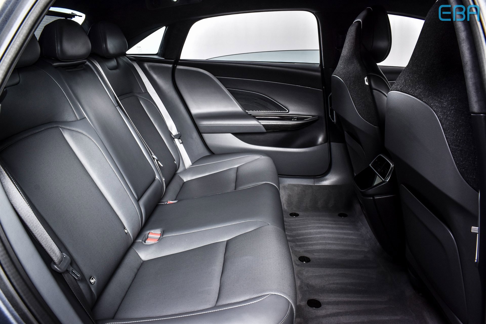 Used 2024 Lucid Air Touring image 22