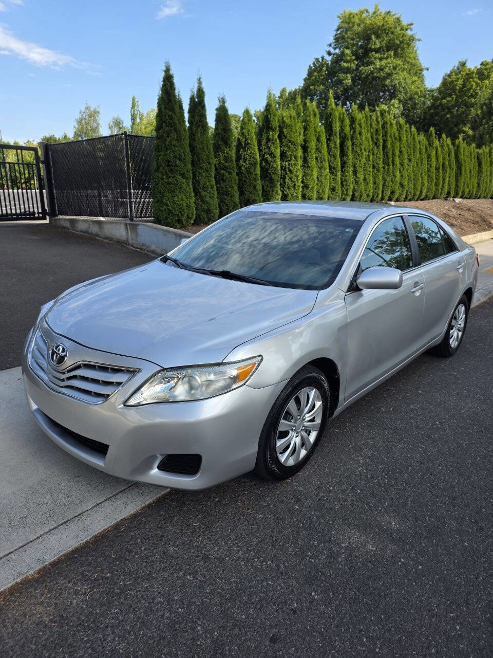 Used 2011 Toyota Camry LE