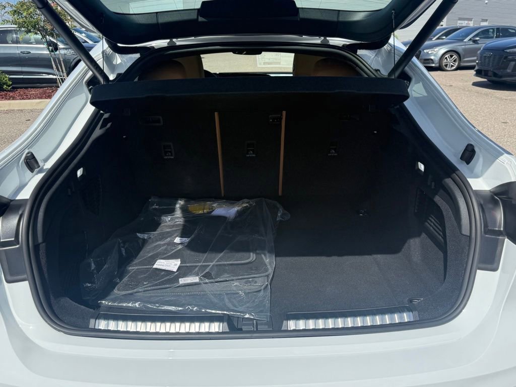 Used 2025 Audi A5 2.0T Premium w/ Convenience Package image 49