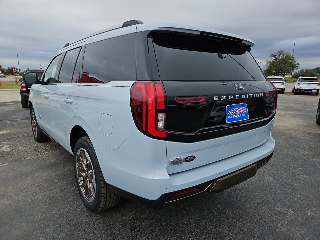 New 2025 Ford Expedition King Ranch image 9