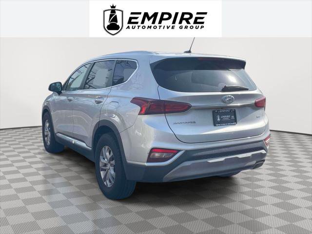 Used 2019 Hyundai Santa Fe SE image 7