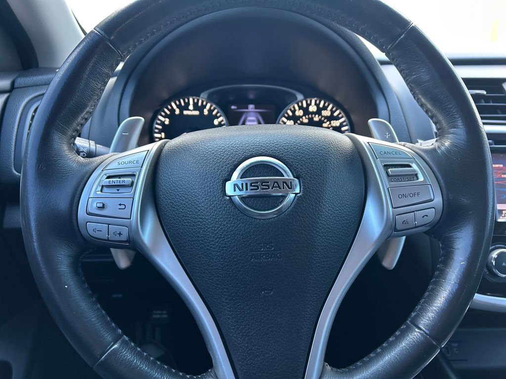 Used 2018 Nissan Altima 2.5 SR w/ SR Special Edition image 14