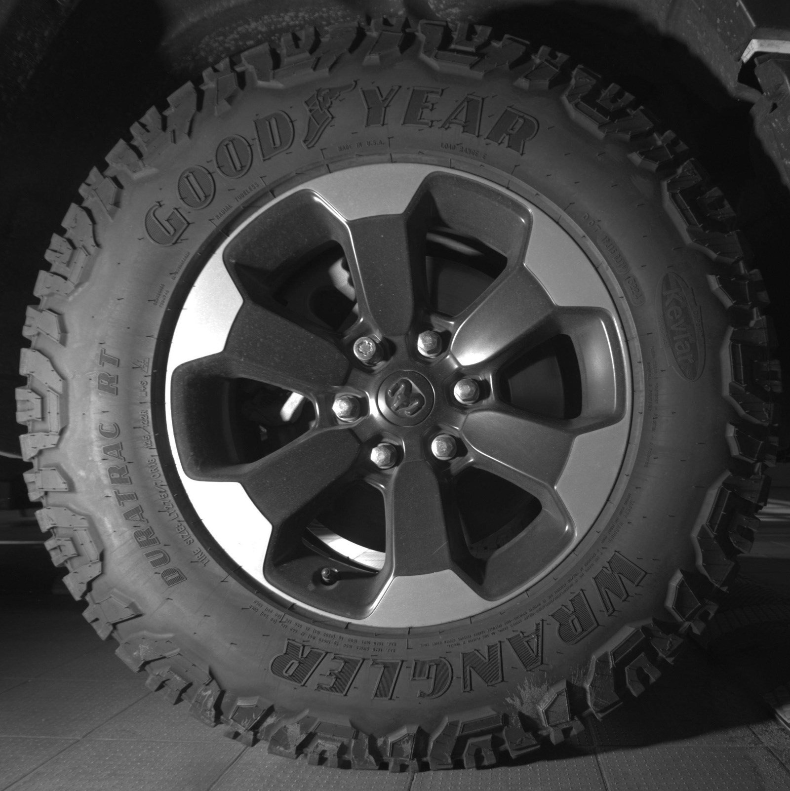 Used 2020 RAM 1500 Rebel w/ Rebel Level 1 Equipment Group AWD/4WD image 11