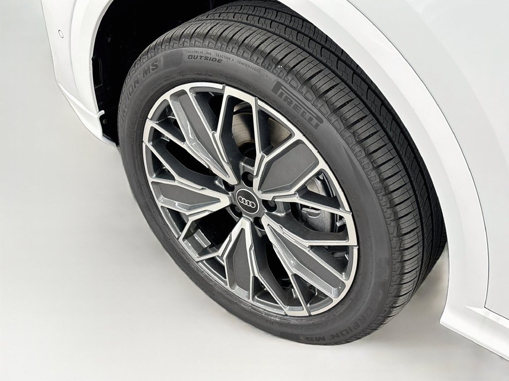 New 2026 Audi Q5 Premium Plus AWD/4WD image 24