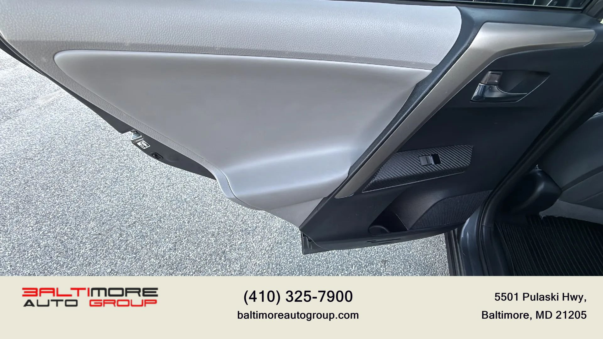 Used 2013 Toyota RAV4 Limited AWD/4WD image 27