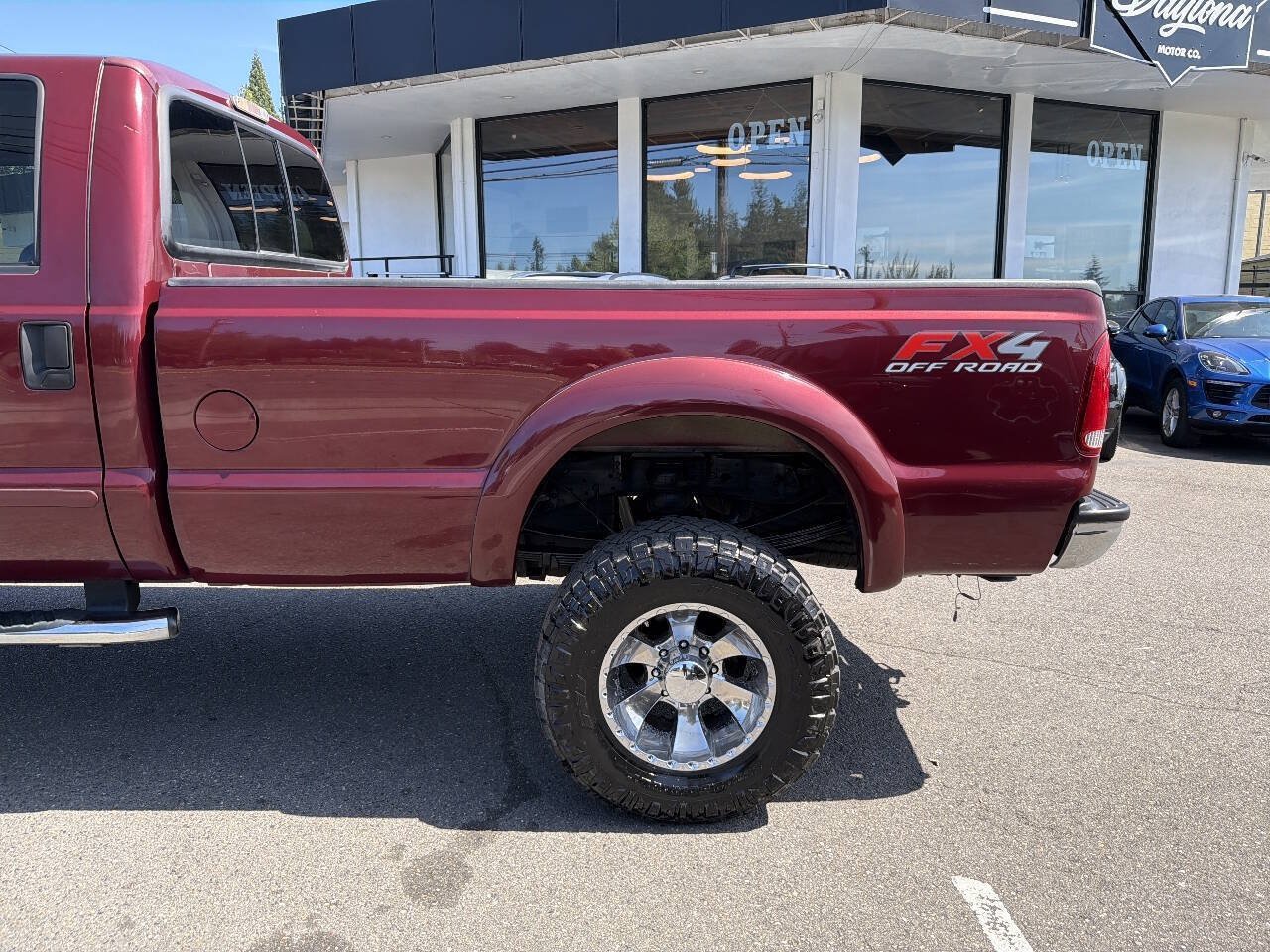 Used 2006 Ford F350 Lariat AWD/4WD image 5
