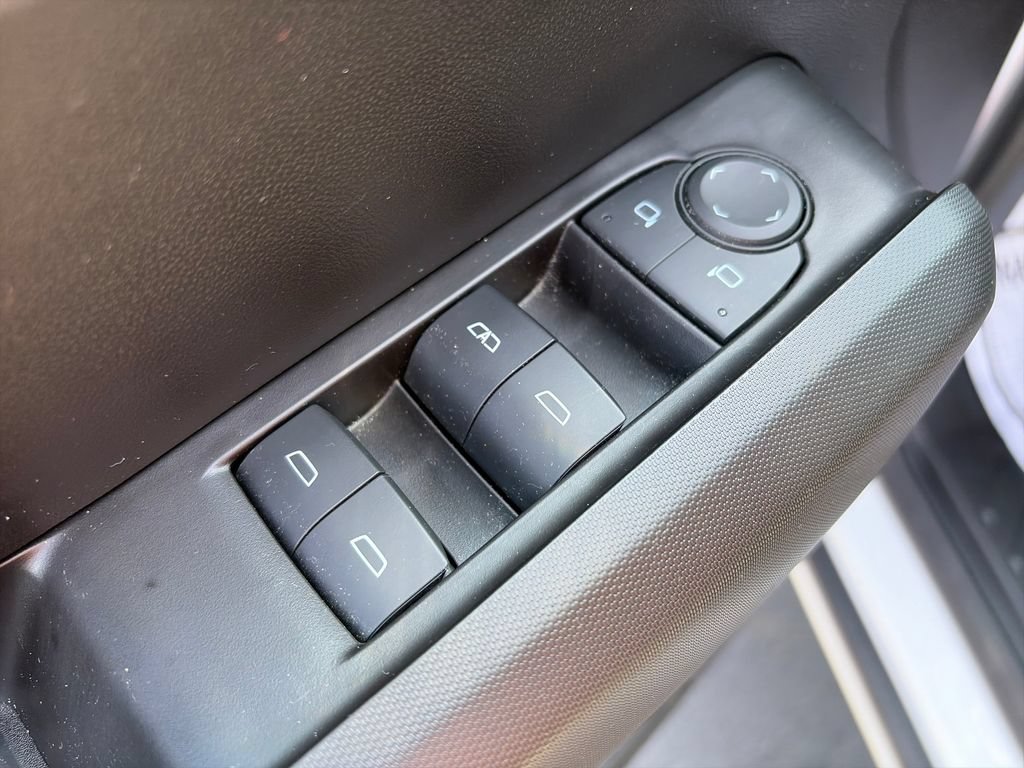 Used 2026 Chevrolet Colorado Trail Boss AWD/4WD image 17