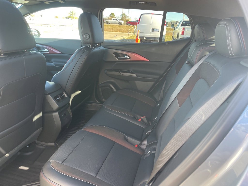 New 2025 Chevrolet Equinox EV RS image 13